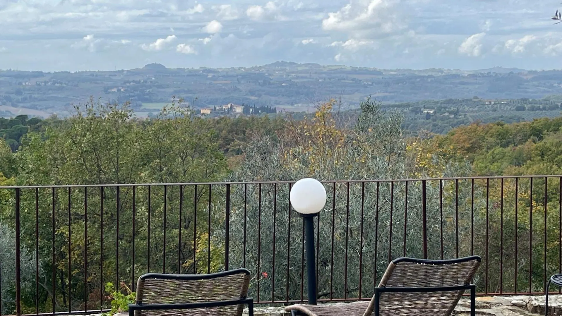 Il Fiorino Di Badia Apartment Badia A Passigano Italy