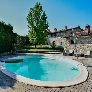In Con Piscina - Mhateria Relais Rignano sull'Arno
